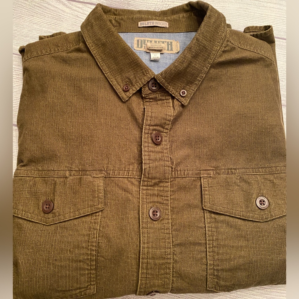 Duluth Trading Co Olive Green Button-Up Shirt